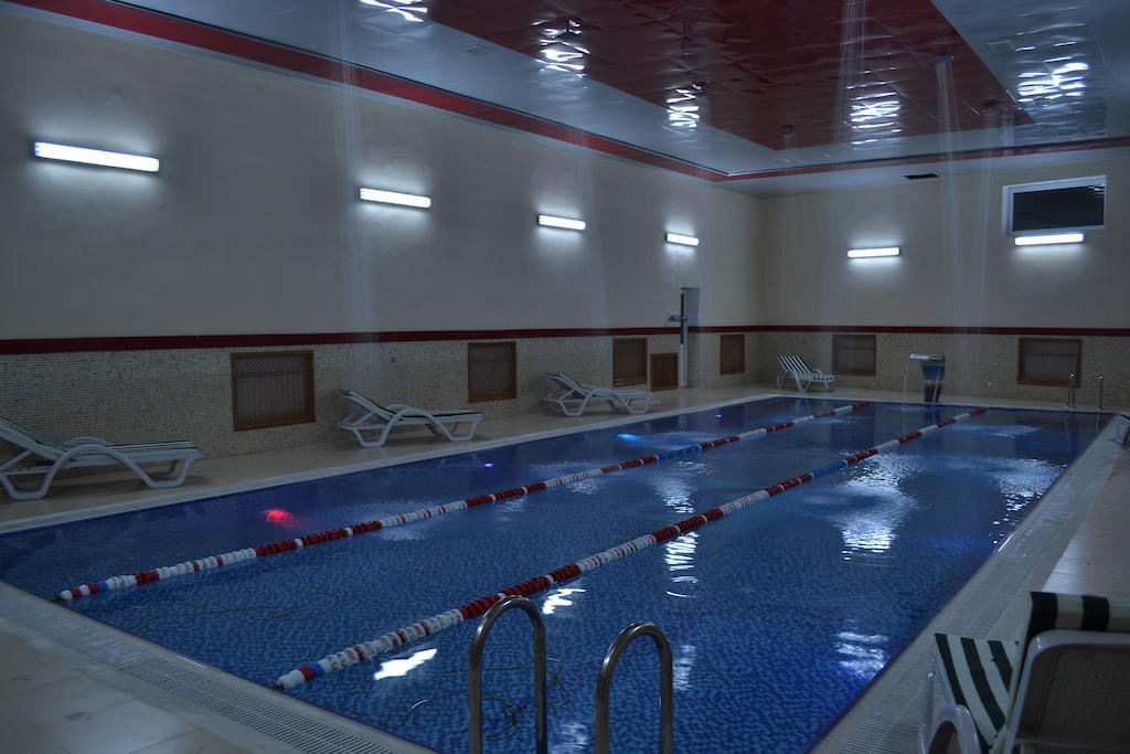 Issam Hotel & Spa Şǝki Eksteriør billede