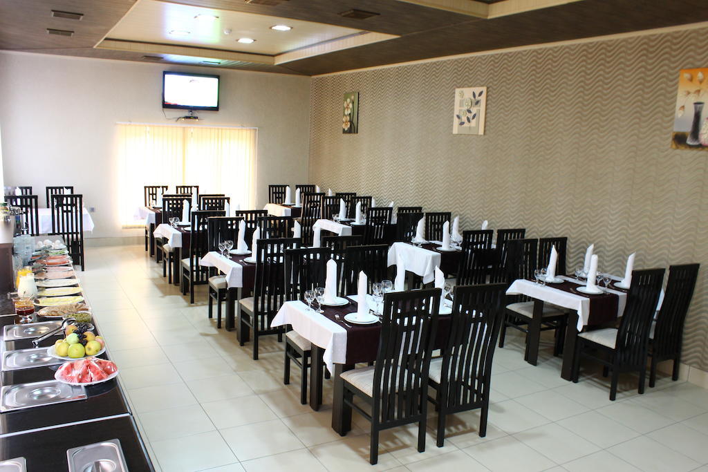 Issam Hotel & Spa Şǝki Eksteriør billede