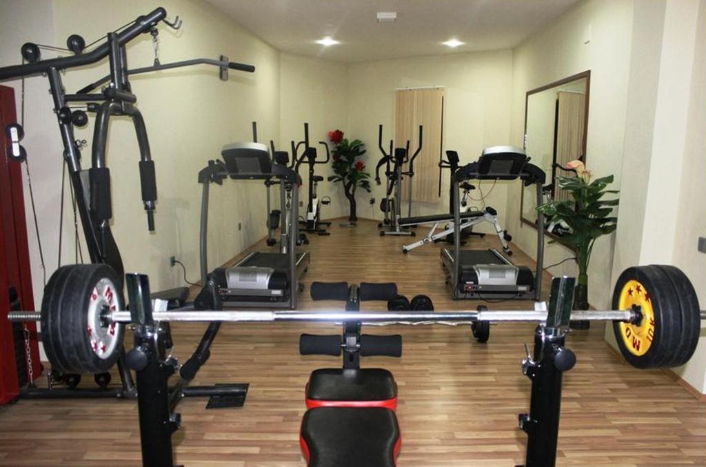 Issam Hotel & Spa Şǝki Eksteriør billede