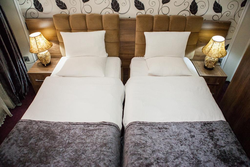 Issam Hotel & Spa Şǝki Eksteriør billede