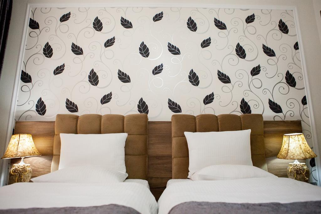 Issam Hotel & Spa Şǝki Eksteriør billede