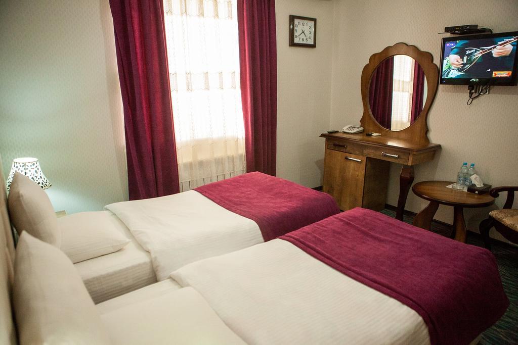 Issam Hotel & Spa Şǝki Eksteriør billede