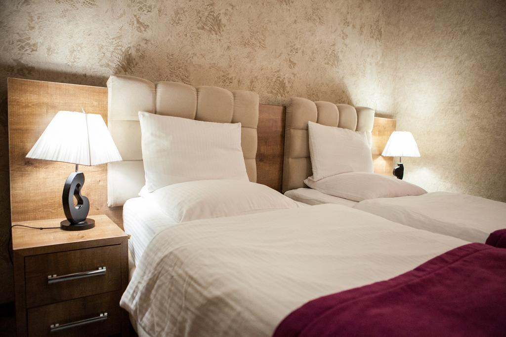 Issam Hotel & Spa Şǝki Eksteriør billede