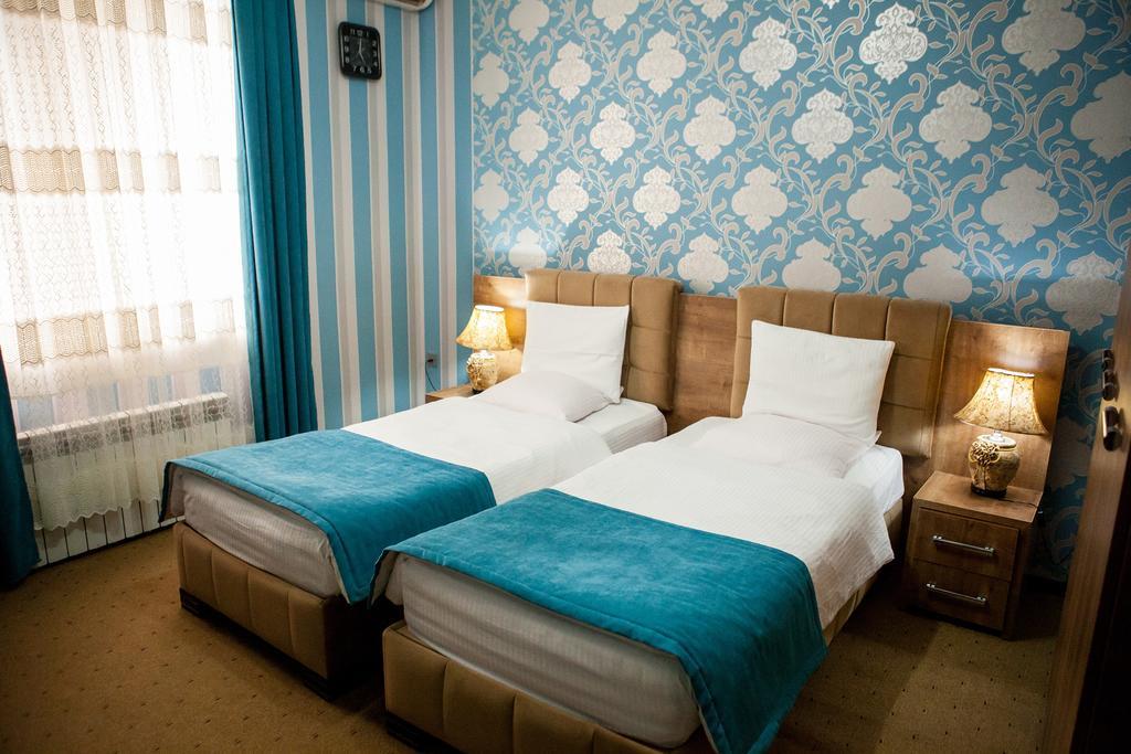 Issam Hotel & Spa Şǝki Eksteriør billede