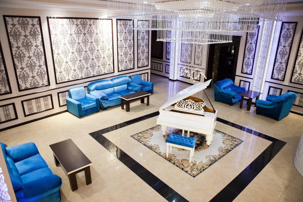 Issam Hotel & Spa Şǝki Eksteriør billede