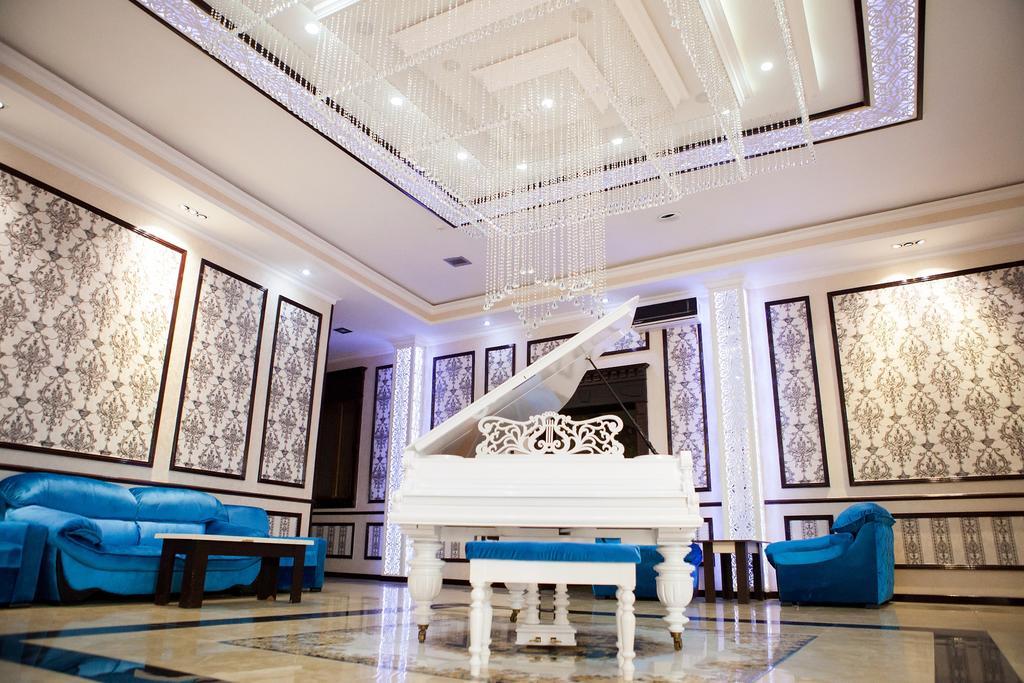 Issam Hotel & Spa Şǝki Eksteriør billede
