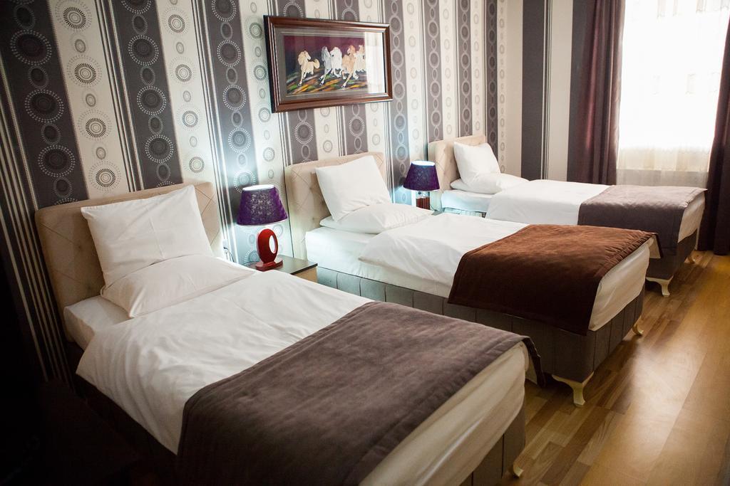 Issam Hotel & Spa Şǝki Eksteriør billede