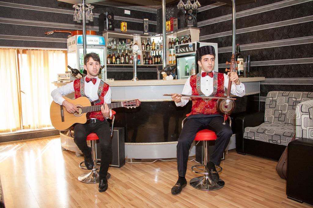 Issam Hotel & Spa Şǝki Eksteriør billede